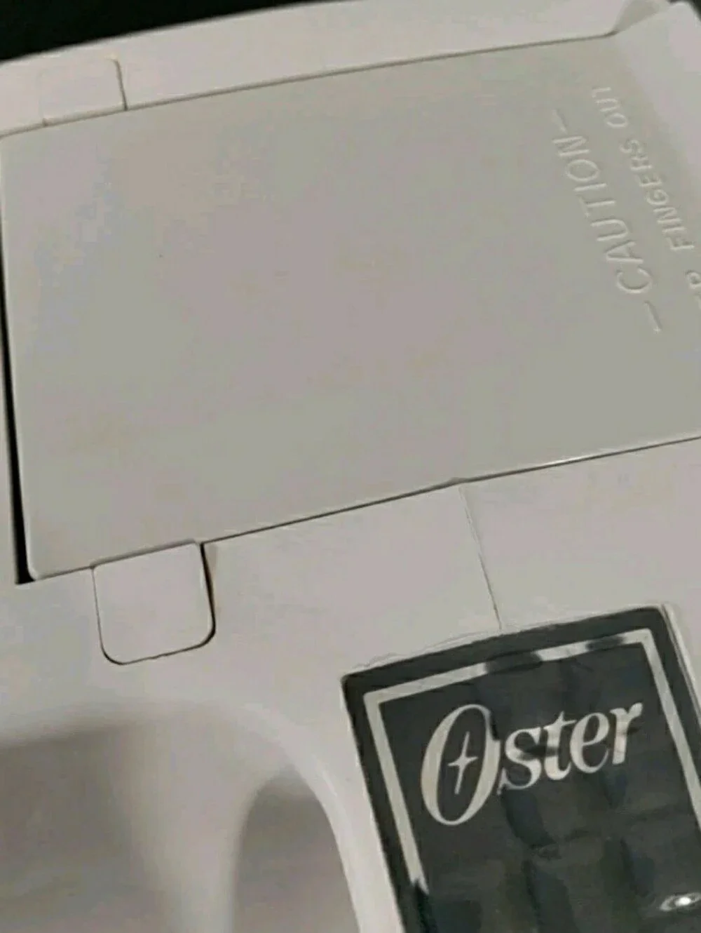 Oster Electric Ice Crusher 571-08B Ice Crusher Fine/Coarse Very Clean No Cracks